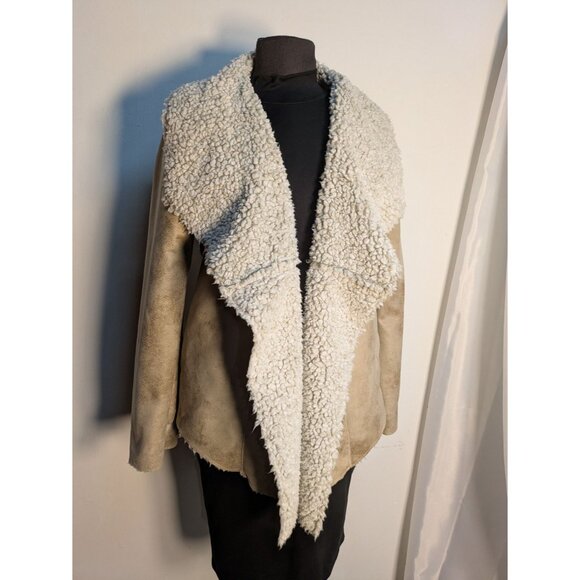 Dylan Faux Suede Open Front White Shearling, Size M - Picture 2 of 14